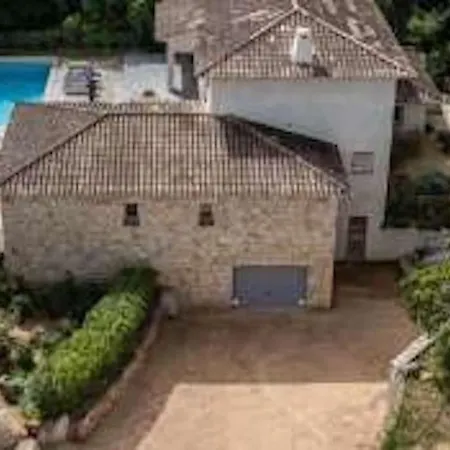 Villa Alpanna *