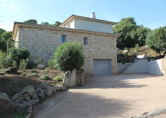 Alpanna Villa *